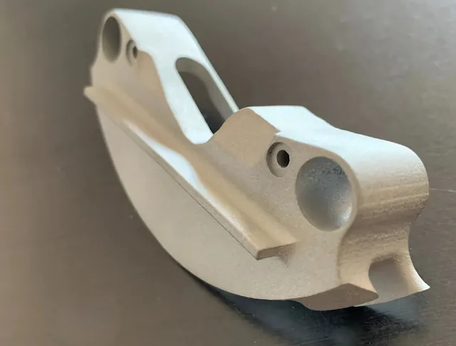 Capot outil machine spéciale